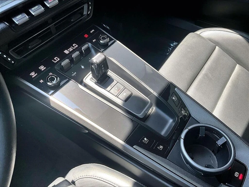 2020 Porsche 992 Carrera 4S - Image 17 of 26