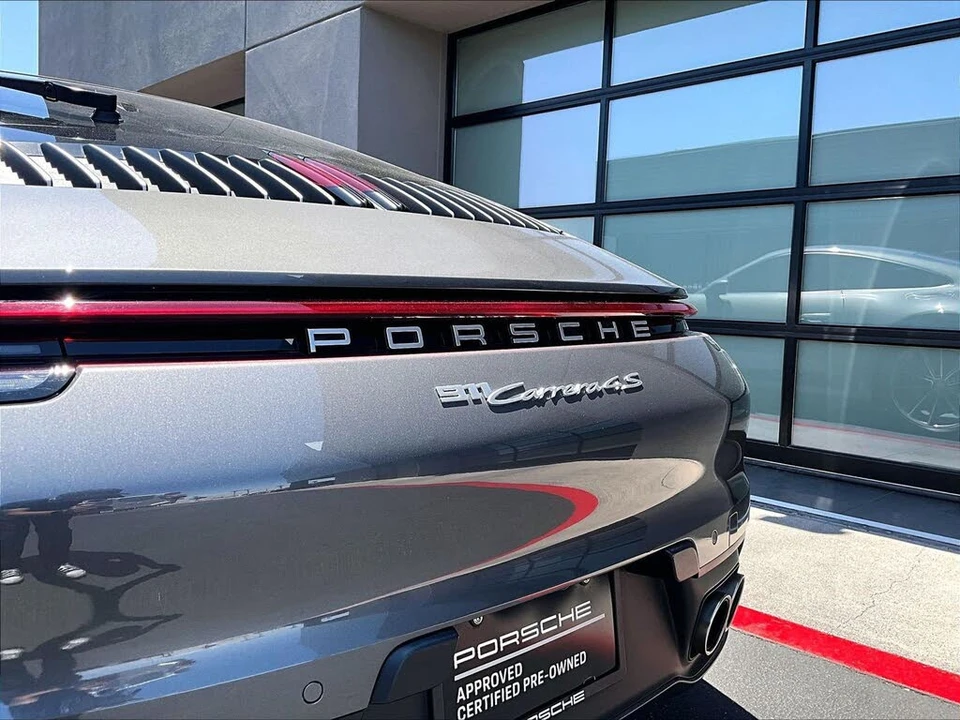 2020 Porsche 992 Carrera 4S - Image 22 of 26