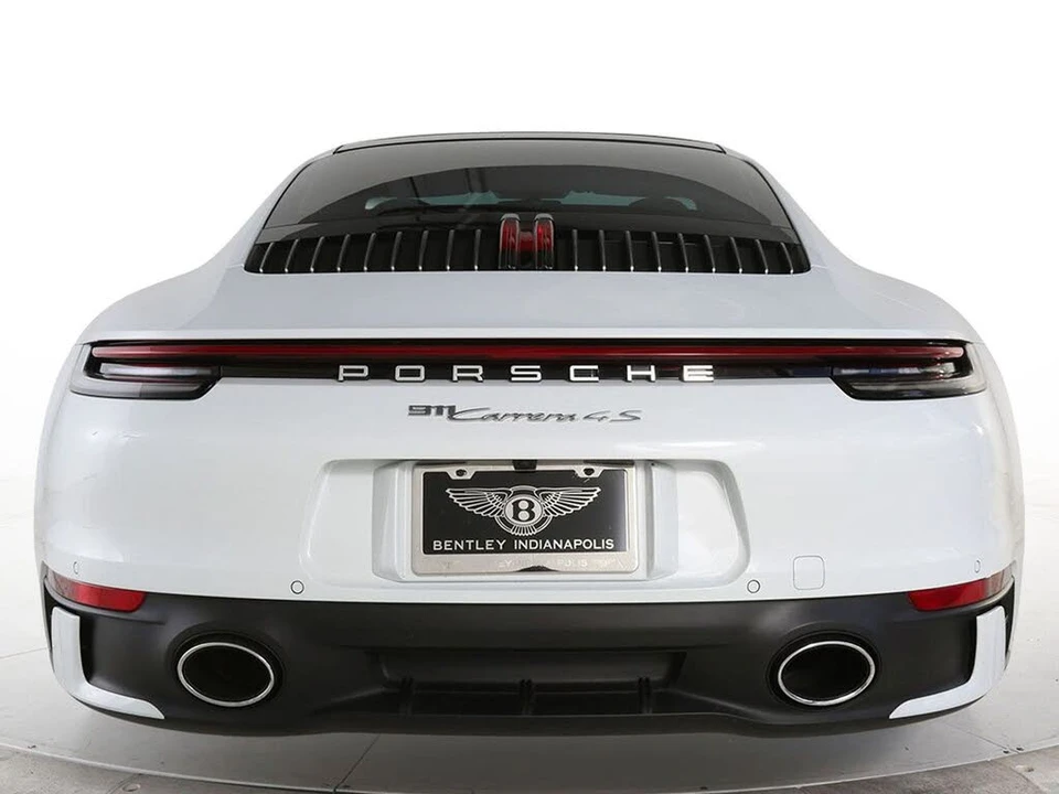 2020 Porsche 992 Carrera 4S - Image 11 of 31
