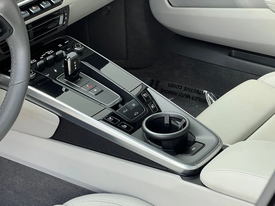 2020 Porsche 992 Carrera 4S - Image 30 of 31