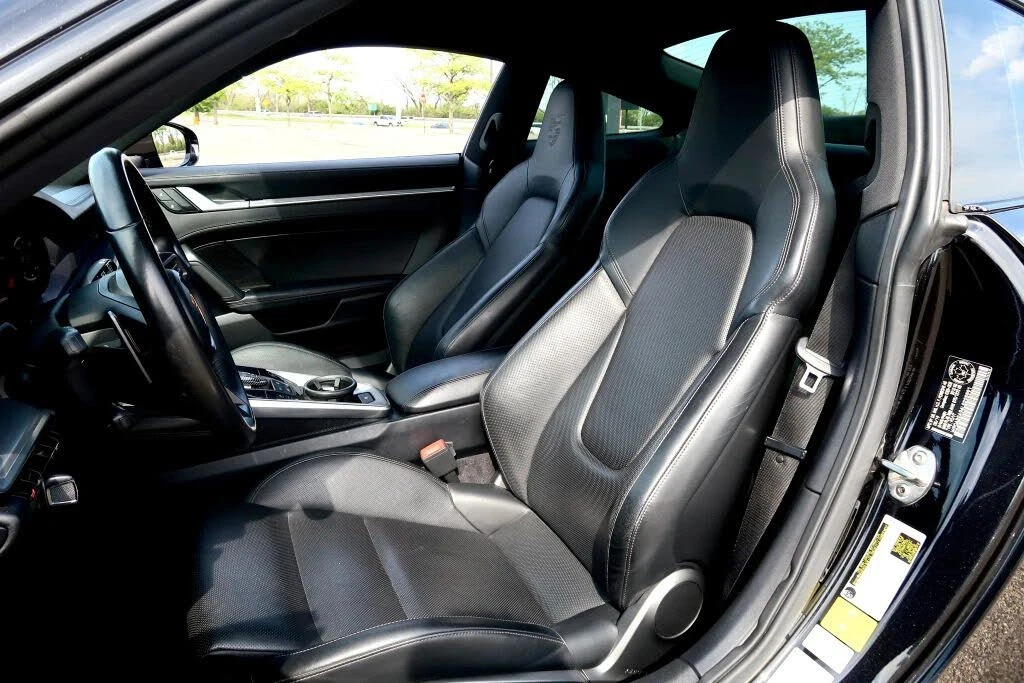 2020 Porsche 992 Carrera 4S - Image 28 of 31
