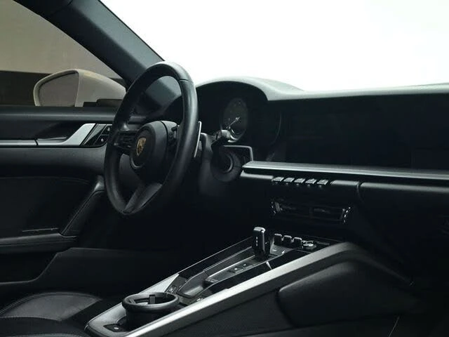 2020 Porsche 992 Carrera 4S - Image 12 of 31