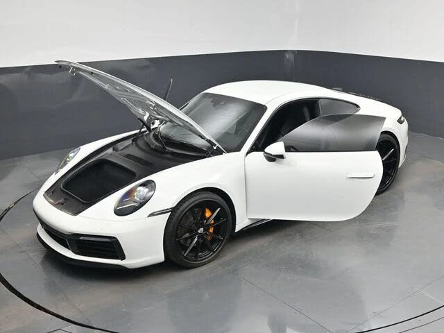 2020 Porsche 992 Carrera 4S - Image 20 of 31