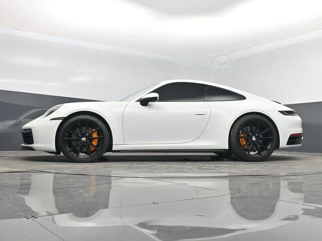 2020 Porsche 992 Carrera 4S - Image 15 of 31