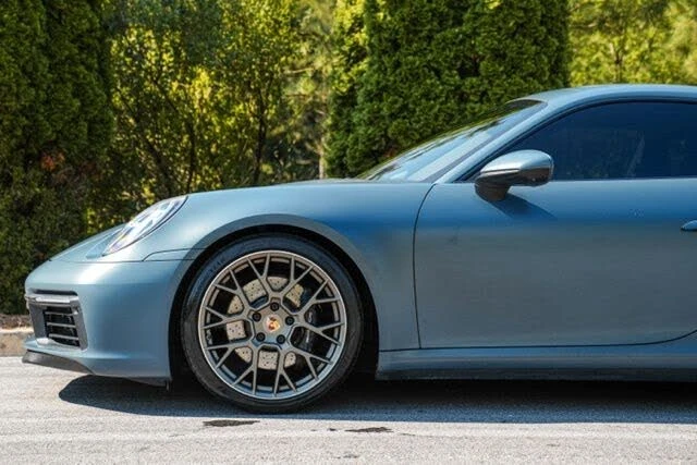2020 Porsche 992 Carrera 4S - Image 11 of 31