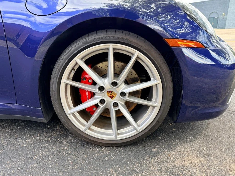2020 Porsche 992 Carrera 4S - Image 15 of 26