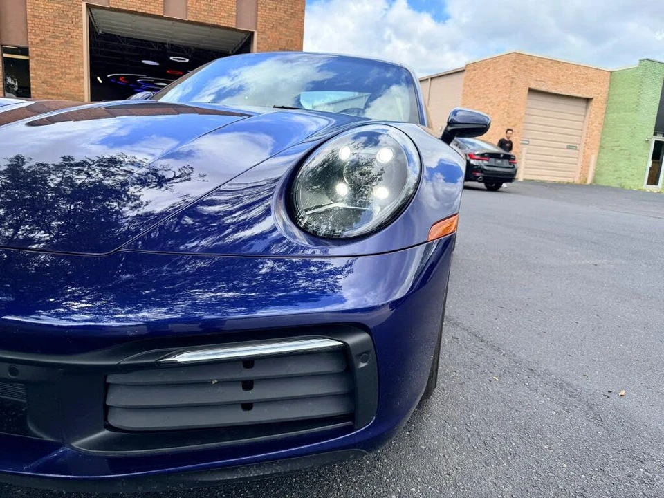2020 Porsche 992 Carrera 4S - Image 9 of 26