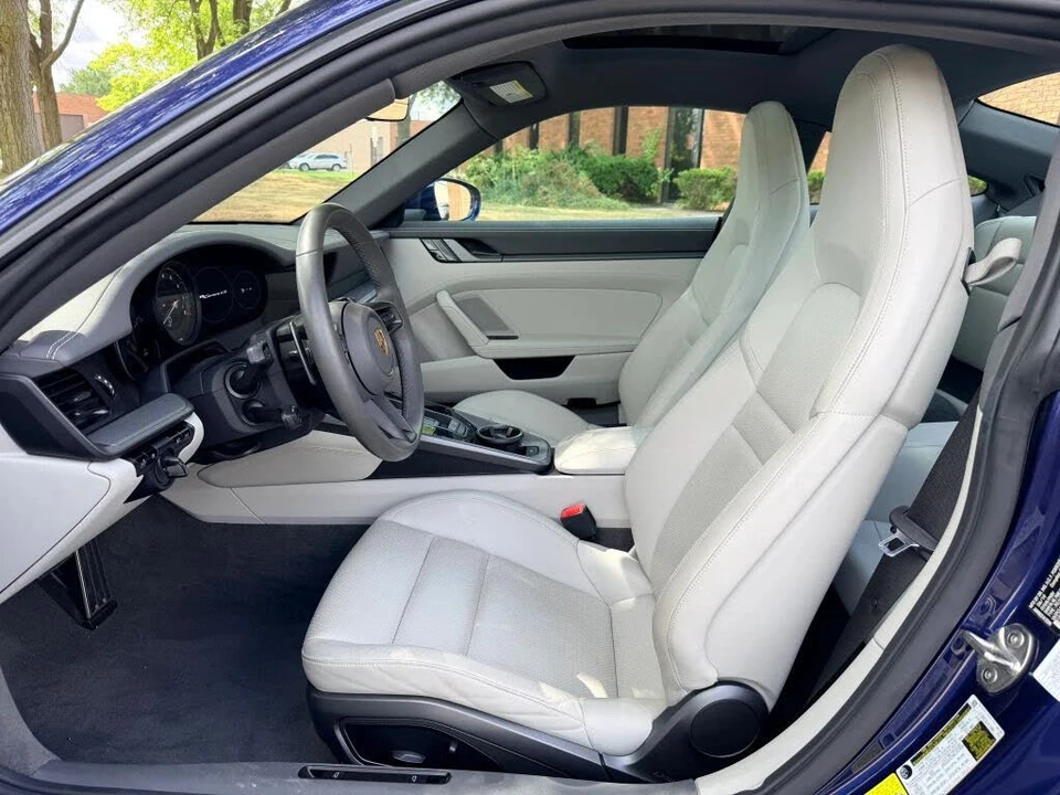 2020 Porsche 992 Carrera 4S - Image 17 of 26