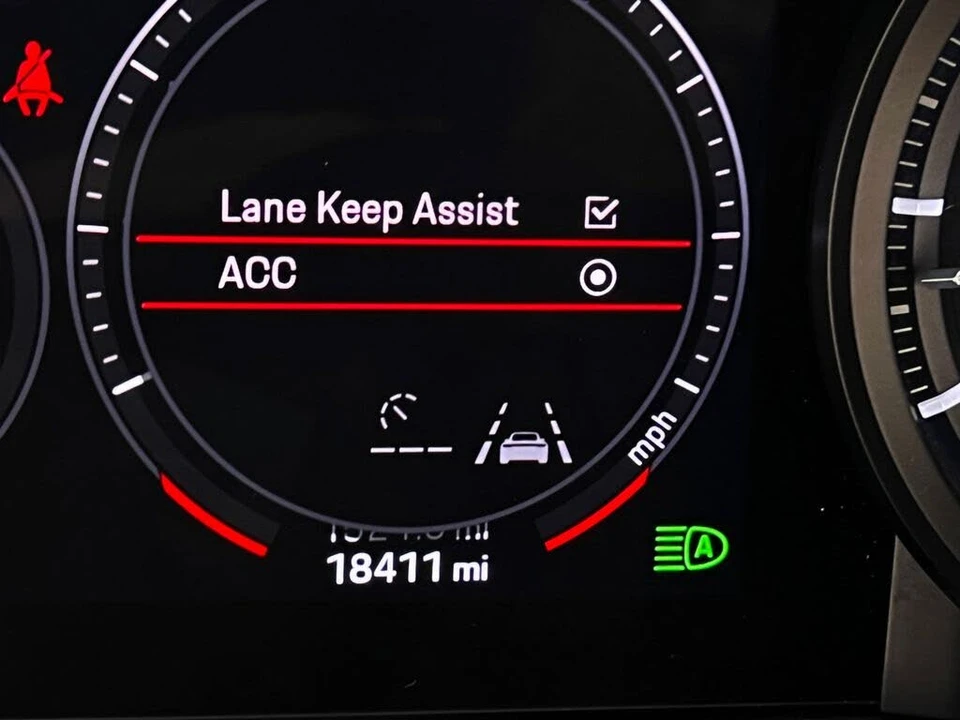 2020 Porsche 992 Carrera 4S - Image 16 of 31