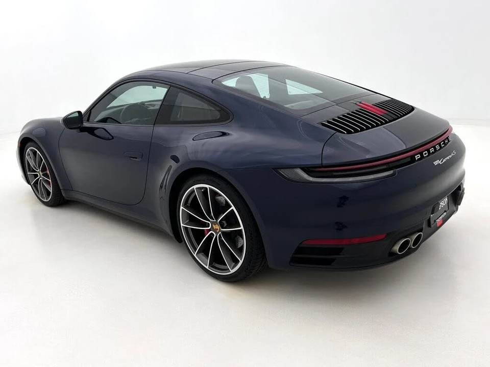 2020 Porsche 992 Carrera 4S - Image 9 of 31