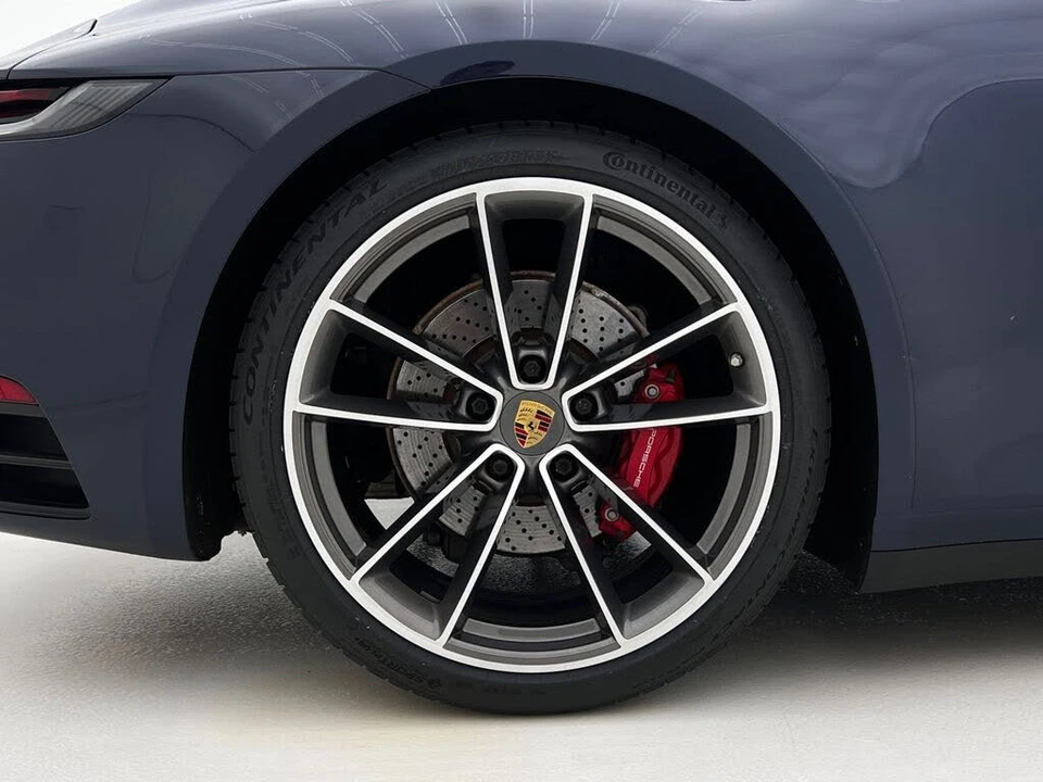 2020 Porsche 992 Carrera 4S - Image 29 of 31
