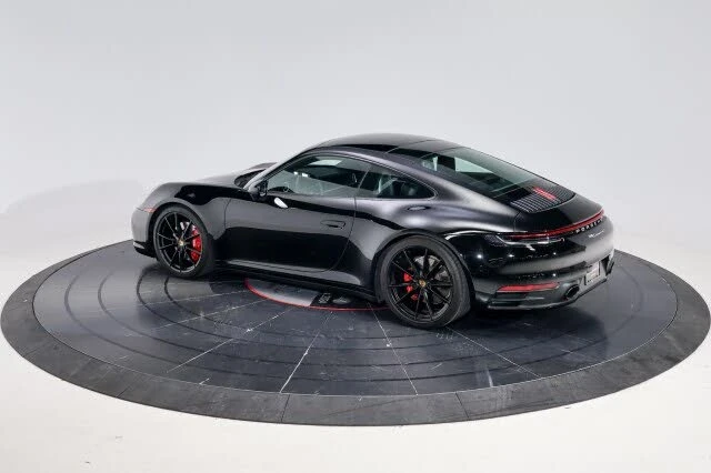 2020 Porsche 992 Carrera 4S - Image 12 of 31