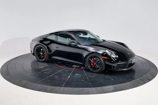 2020 Porsche 992 Carrera 4S - Image 6 of 31