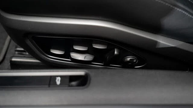2020 Porsche 992 Carrera 4S - Image 22 of 31