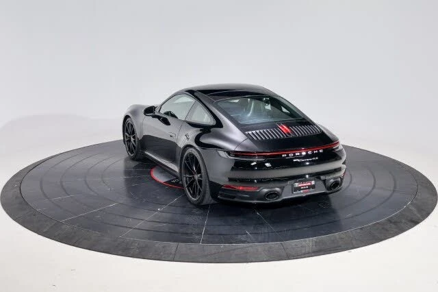 2020 Porsche 992 Carrera 4S - Image 11 of 31