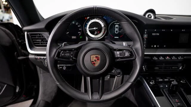 2020 Porsche 992 Carrera 4S - Image 26 of 31