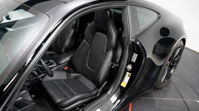 2020 Porsche 992 Carrera 4S - Image 19 of 31