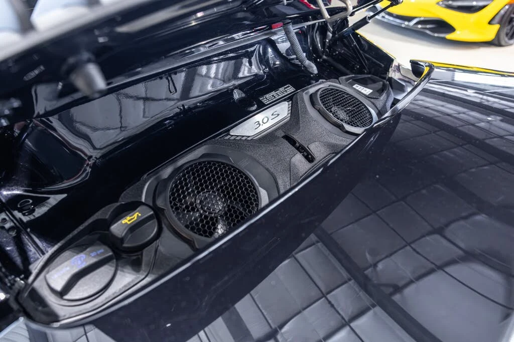 2020 Porsche 992 Carrera 4S - Image 29 of 31