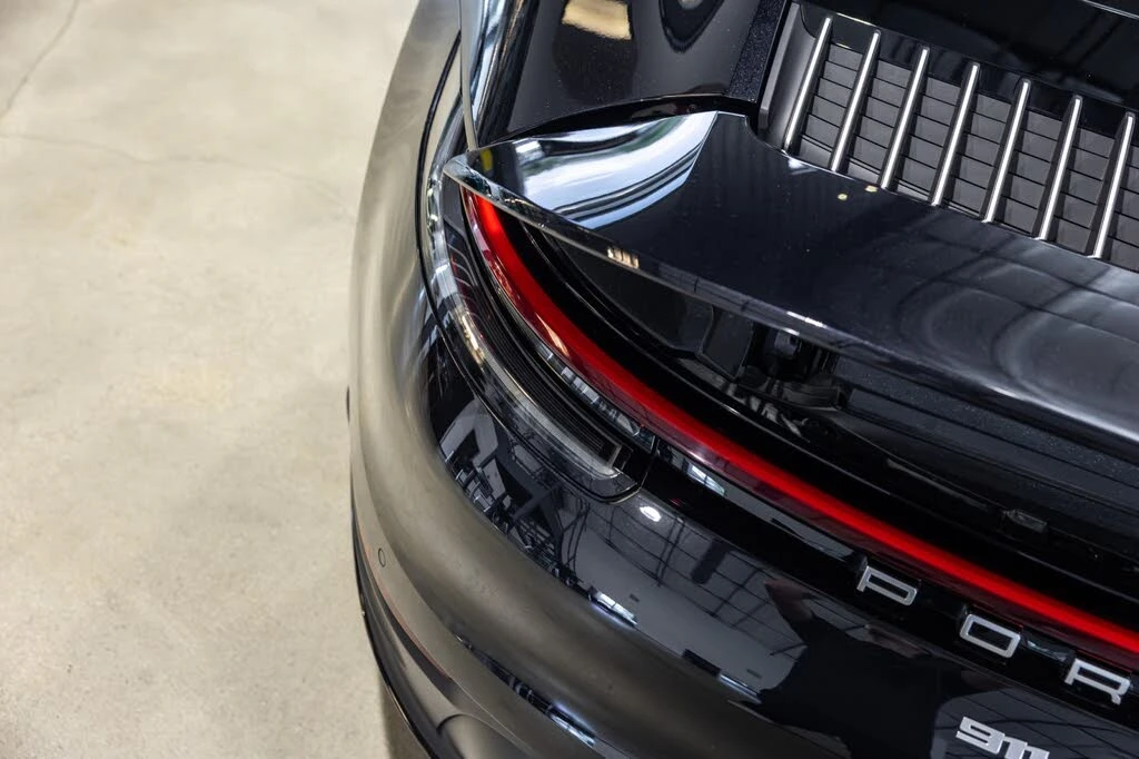 2020 Porsche 992 Carrera 4S - Image 22 of 31