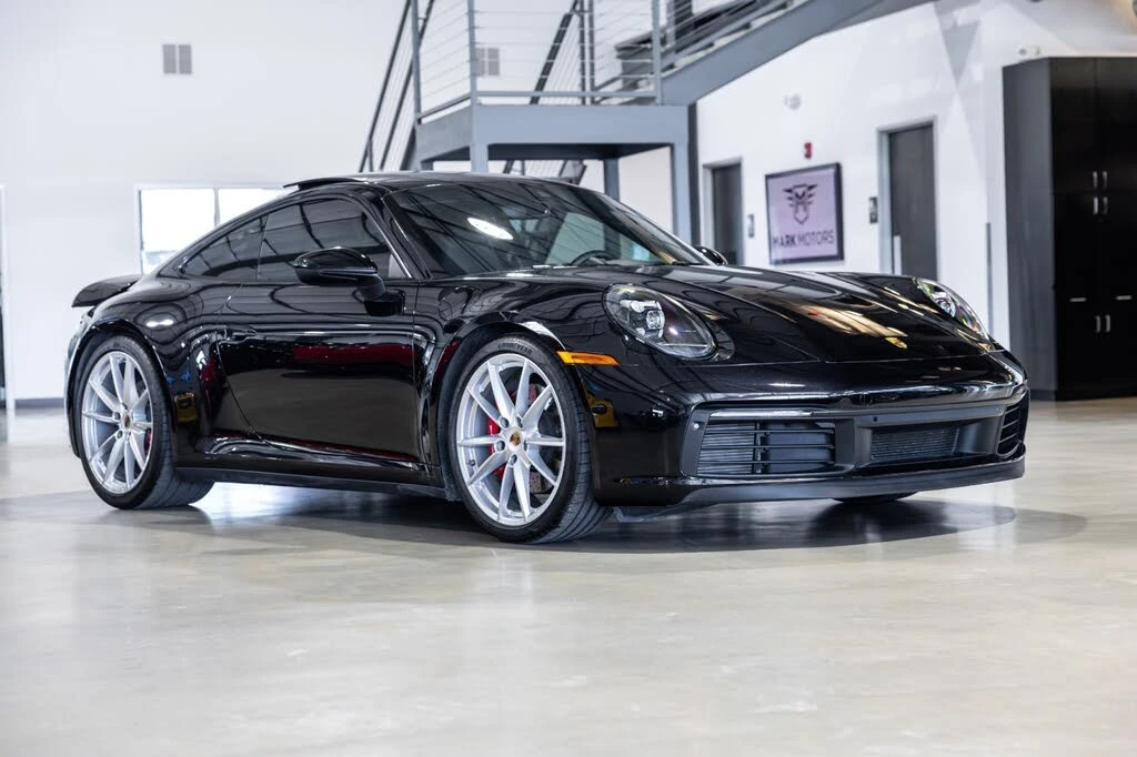 2020 Porsche 992 Carrera 4S - Image 8 of 31