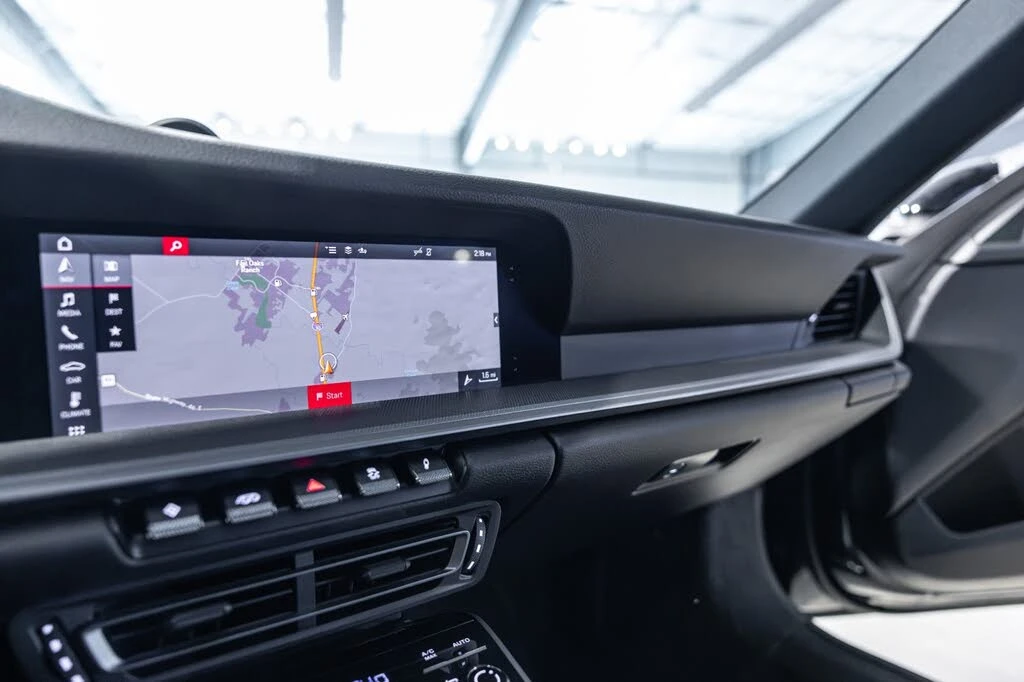 2020 Porsche 992 Carrera 4S - Image 14 of 31