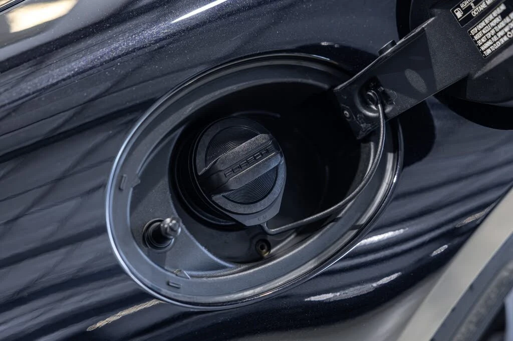 2020 Porsche 992 Carrera 4S - Image 26 of 31