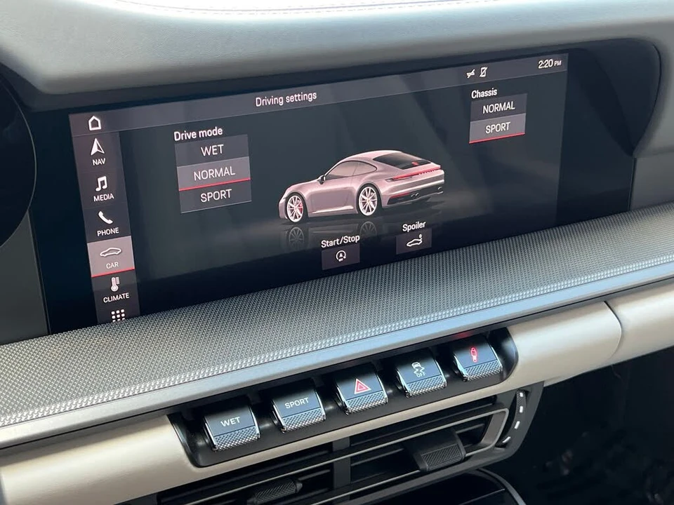 2020 Porsche 992 Carrera 4S - Image 27 of 31