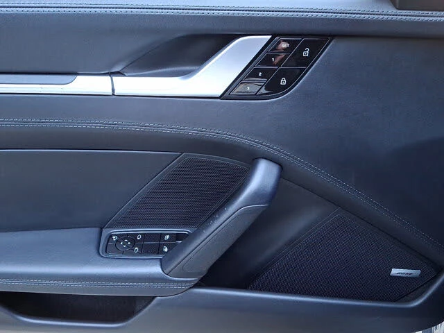2020 Porsche 992 Carrera 4S - Image 15 of 31