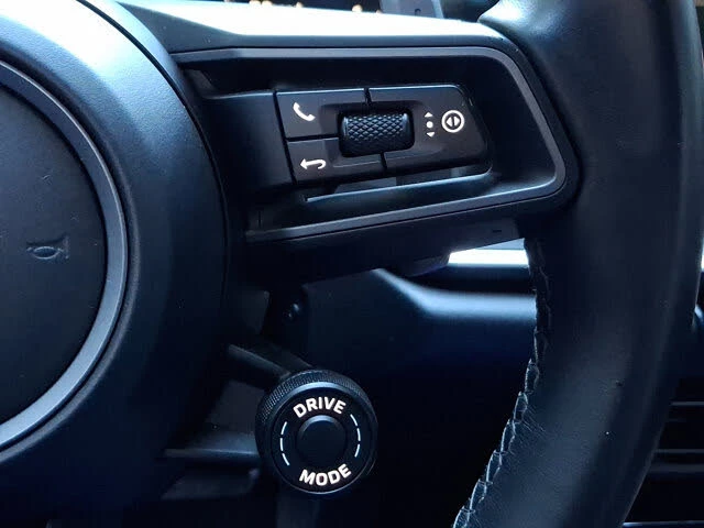 2020 Porsche 992 Carrera 4S - Image 25 of 31