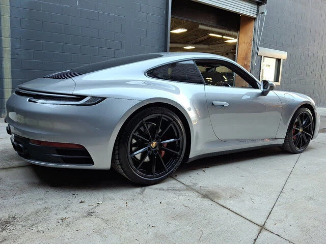 2020 Porsche 992 Carrera 4S - Image 8 of 31