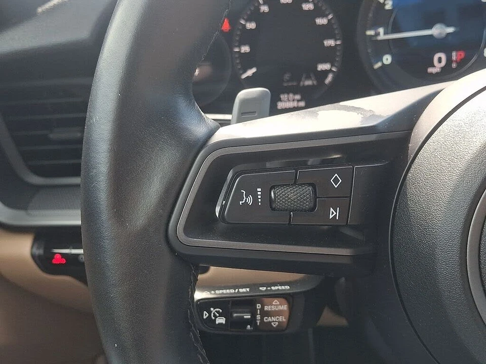 2020 Porsche 992 Carrera 4S - Image 22 of 30