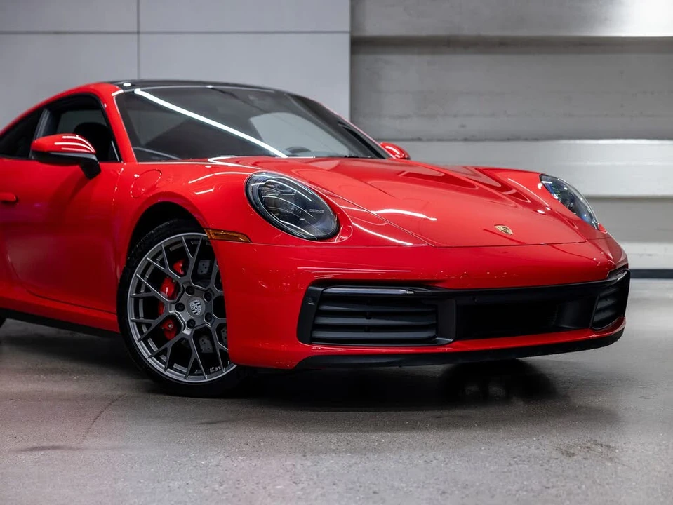 2020 Porsche 992 Carrera 4S - Image 16 of 31