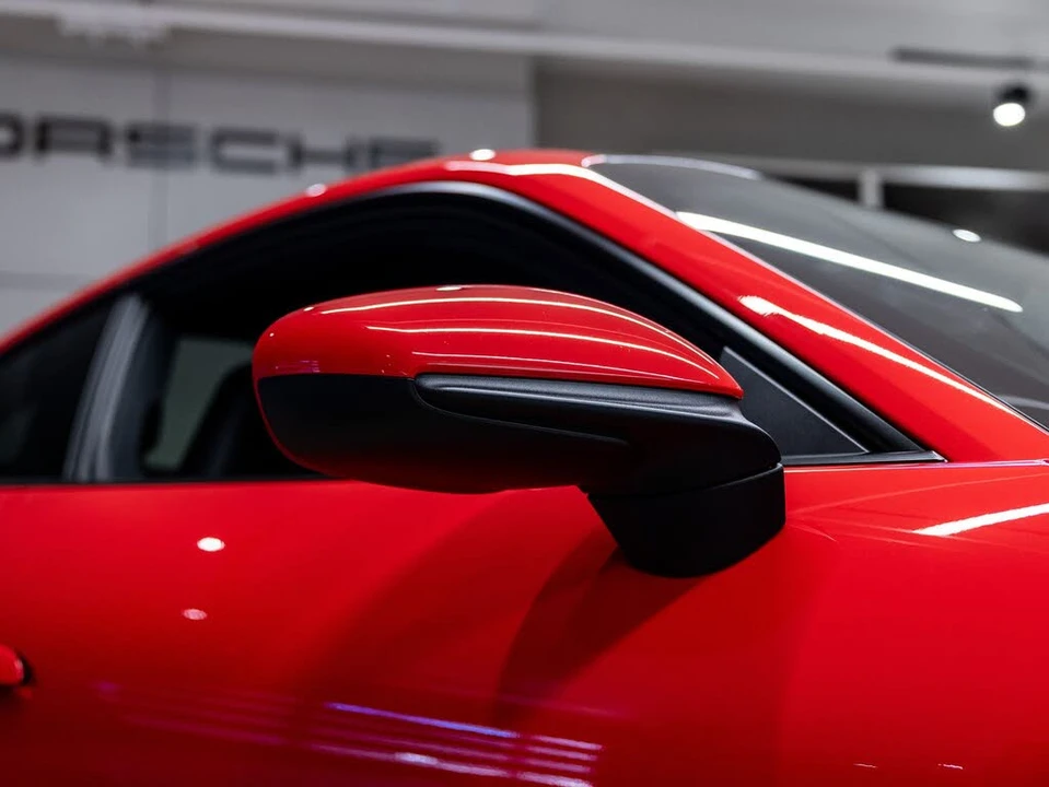 2020 Porsche 992 Carrera 4S - Image 18 of 31