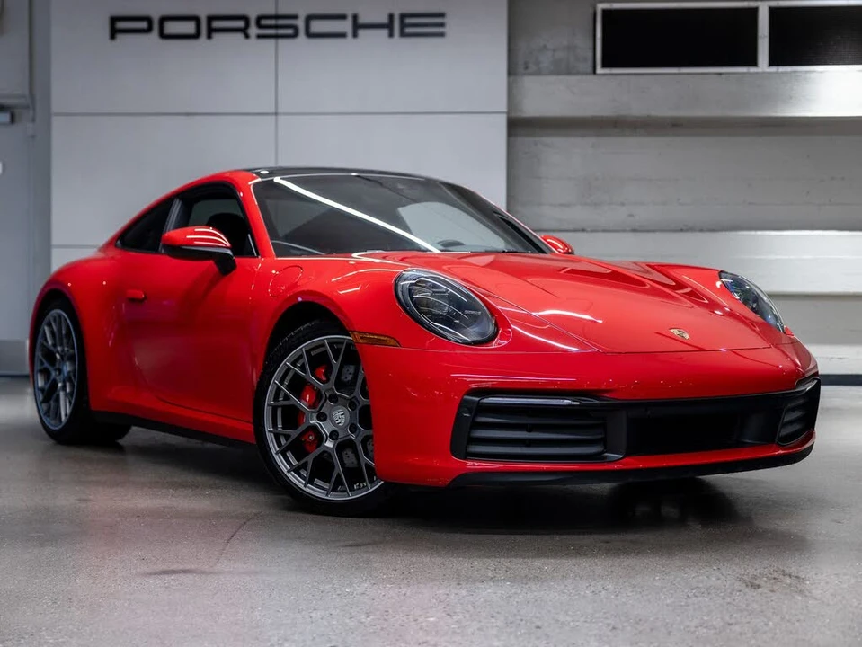 2020 Porsche 992 Carrera 4S - Image 10 of 31