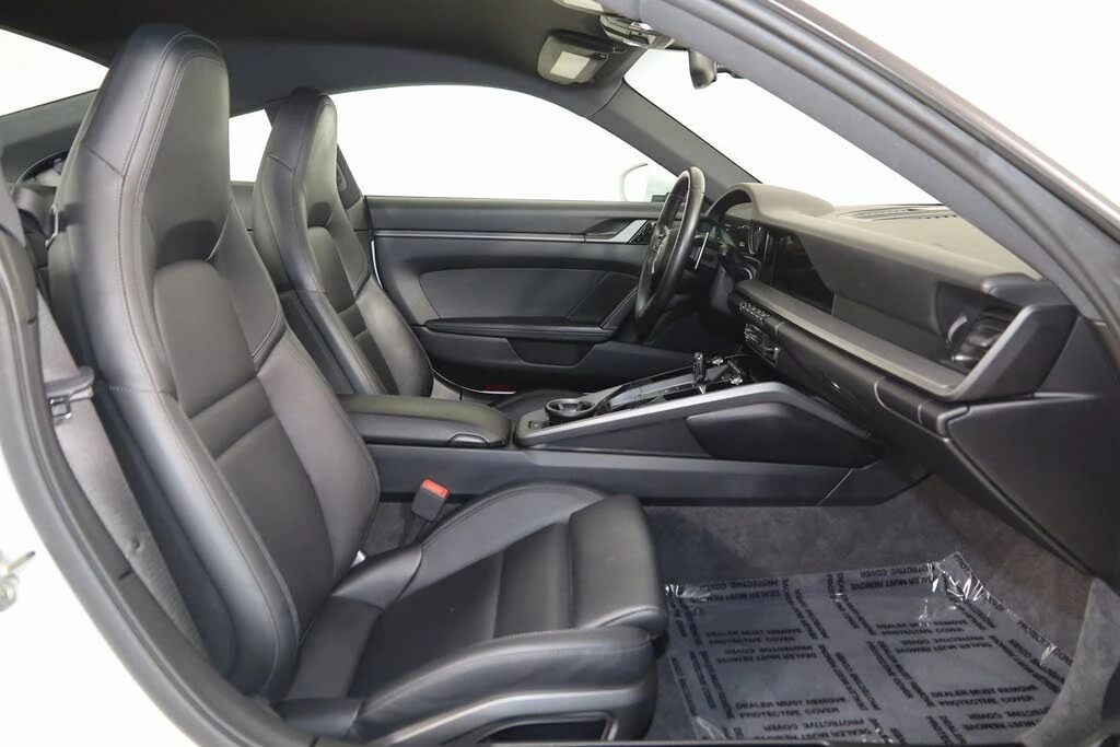 2020 Porsche 992 Carrera 4S - Image 12 of 31