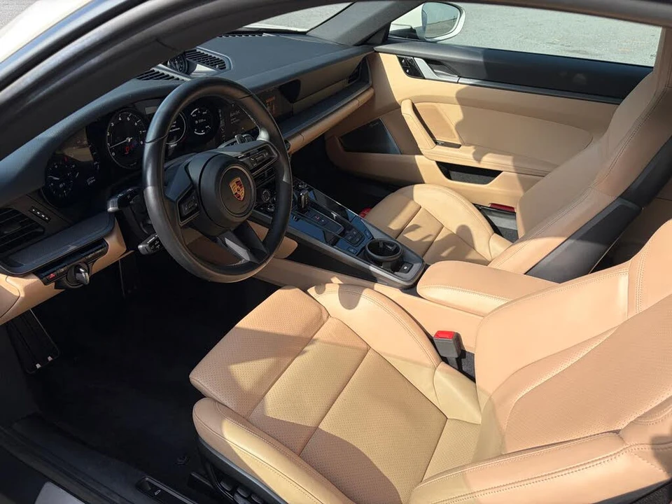 2020 Porsche 992 Carrera 4S - Image 9 of 29