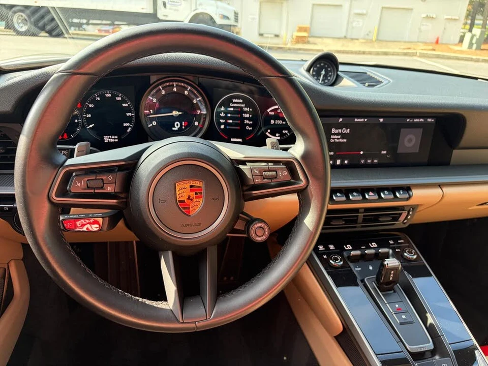2020 Porsche 992 Carrera 4S - Image 11 of 29