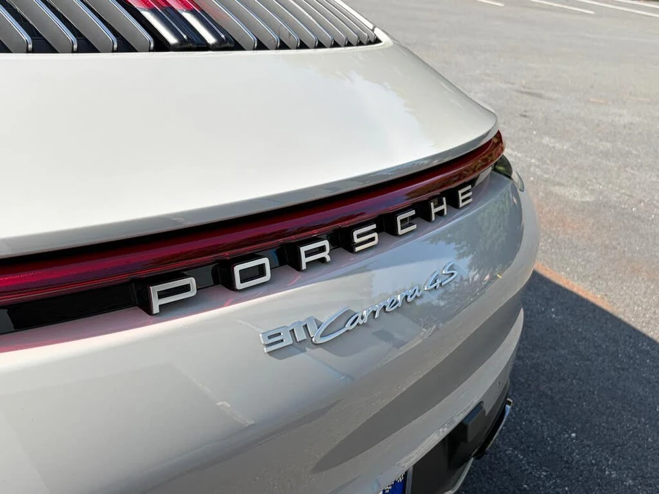 2020 Porsche 992 Carrera 4S - Image 24 of 29