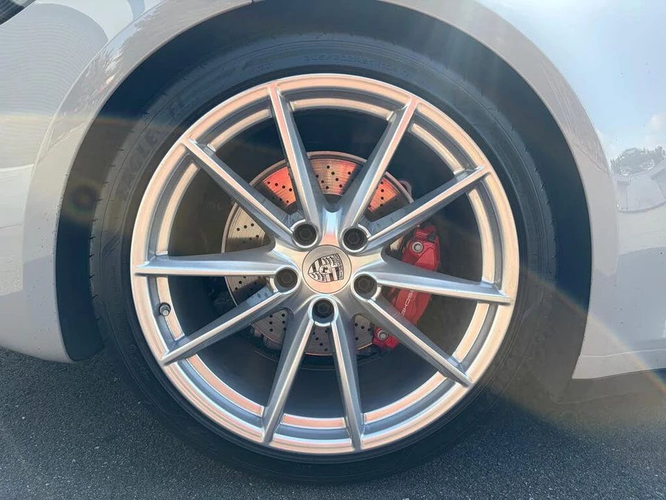 2020 Porsche 992 Carrera 4S - Image 28 of 29