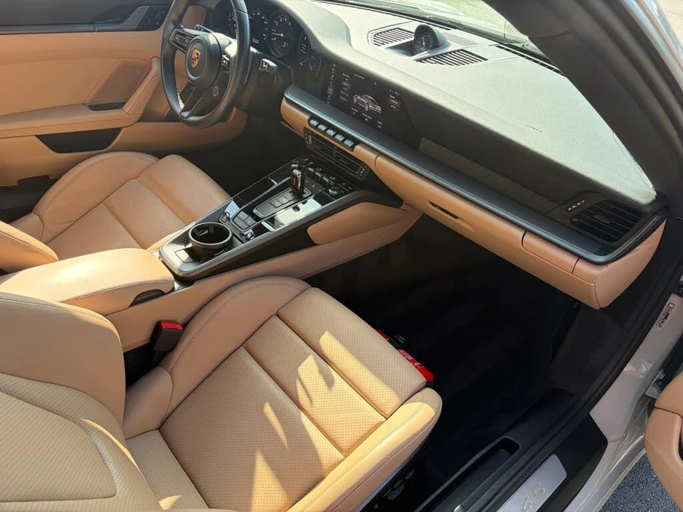 2020 Porsche 992 Carrera 4S - Image 17 of 29