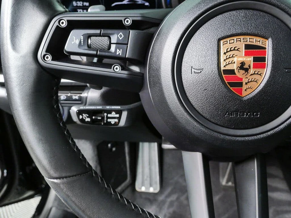 2020 Porsche 992 Carrera 4S - Image 10 of 31