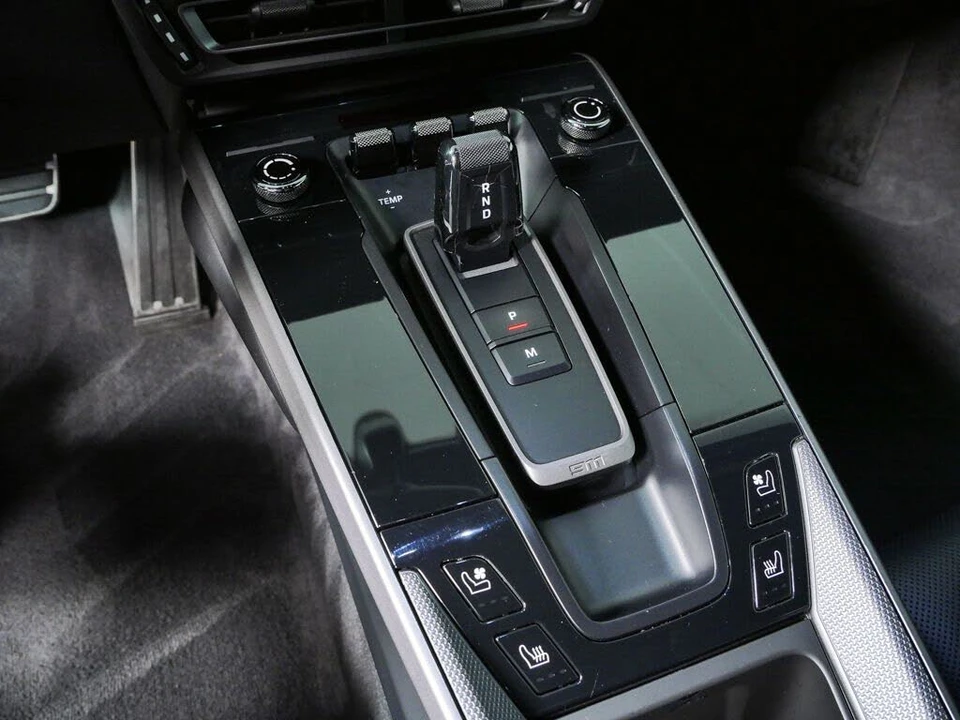 2020 Porsche 992 Carrera 4S - Image 19 of 31