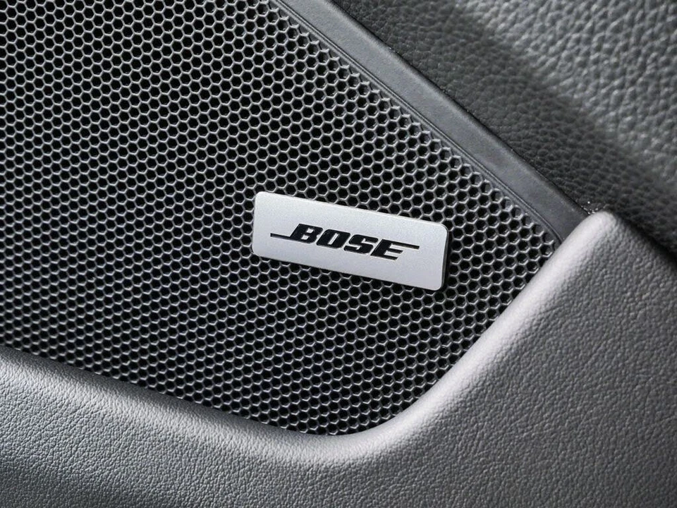 2020 Porsche 992 Carrera 4S - Image 7 of 31