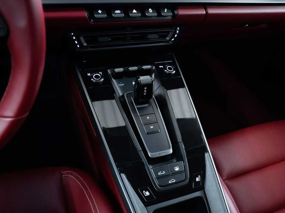 2020 Porsche 992 Carrera 4S - Image 22 of 27