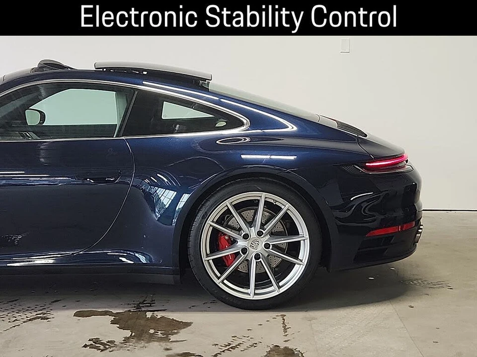 2020 Porsche 992 Carrera 4S - Image 7 of 31
