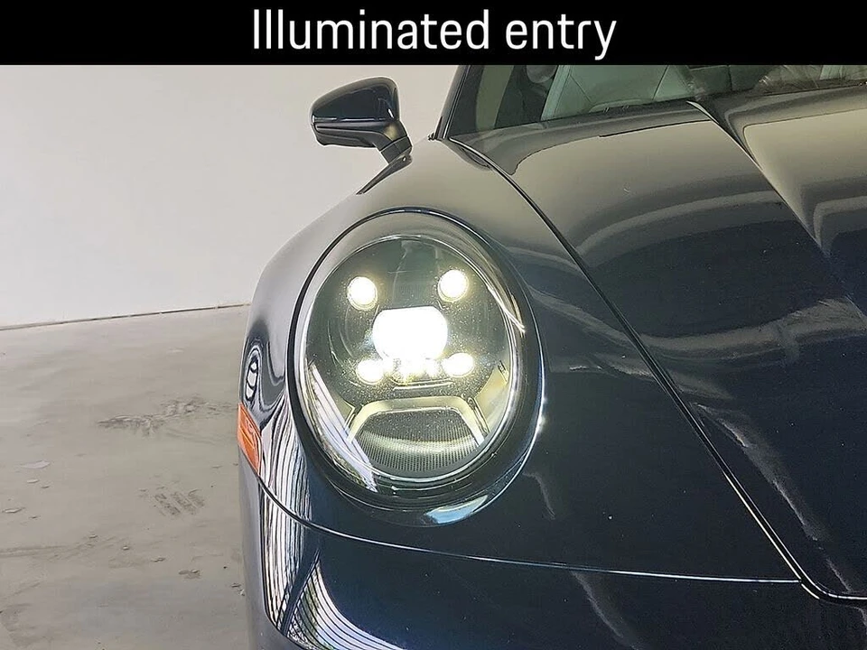2020 Porsche 992 Carrera 4S - Image 9 of 31