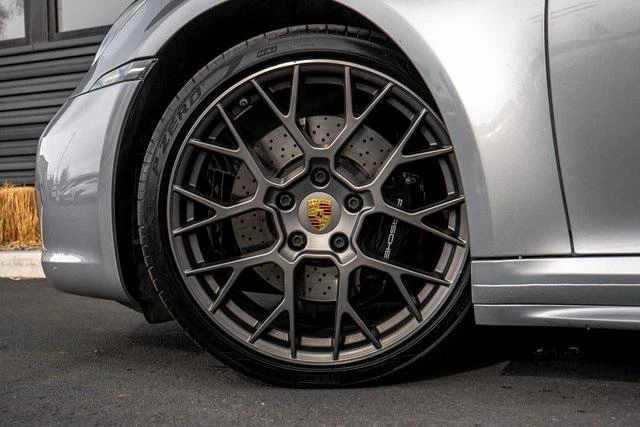2020 Porsche 992 Carrera 4S - Image 2 of 31