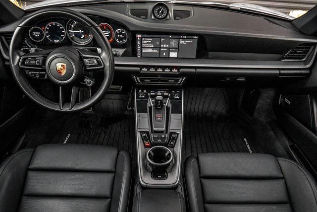 2020 Porsche 992 Carrera 4S - Image 18 of 31