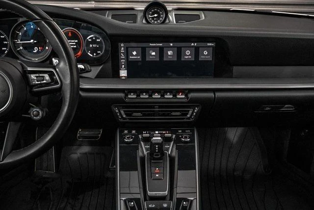 2020 Porsche 992 Carrera 4S - Image 20 of 31