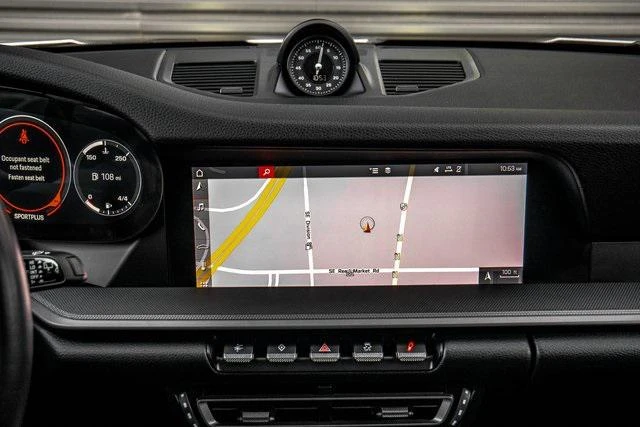 2020 Porsche 992 Carrera 4S - Image 21 of 31